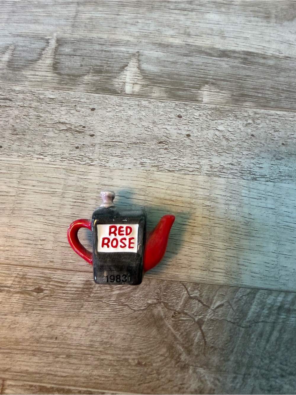 Red Rose Teapot Magnet Accent - Red and Black